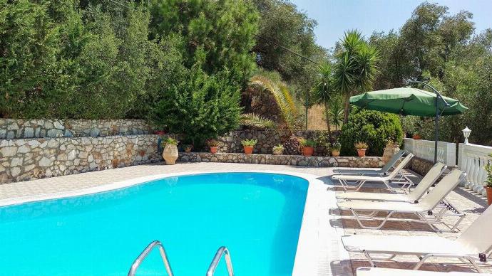 Beautiful villa with private pool and terrace . - Villa Theodora . (Photo Gallery) }}