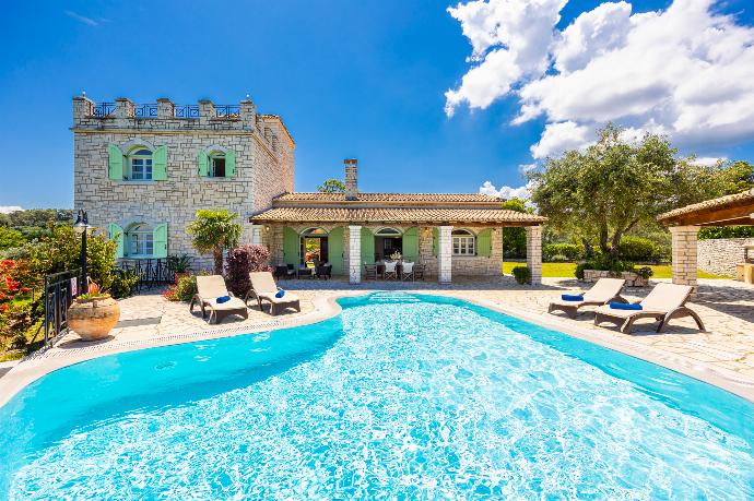 Villa Emily