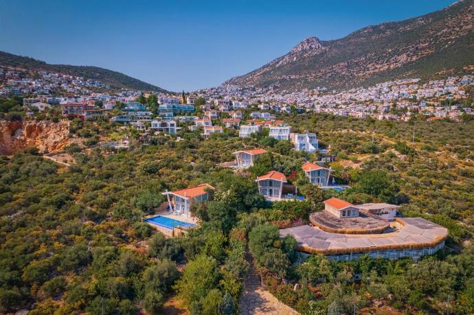 Aerial view of Villa Pavilion . - Villa Pavilion . (Photo Gallery) }}