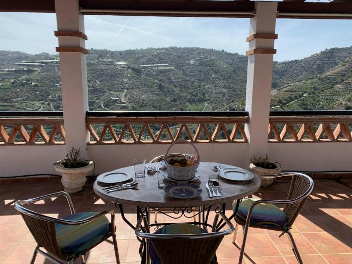 . - Casa Jema . (Galería de imágenes) }}