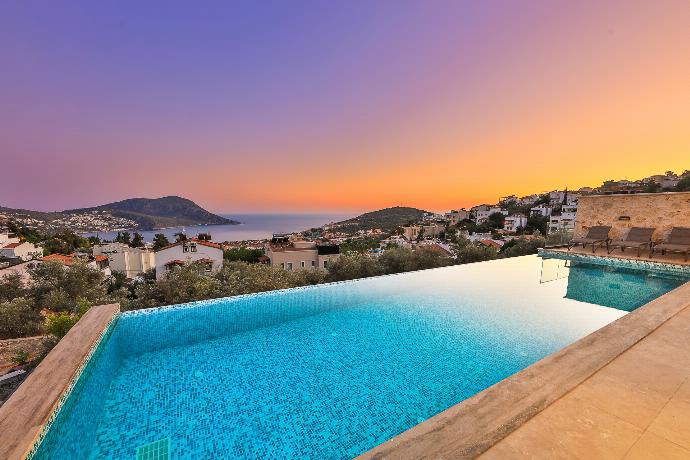 Private pool and terrace with panoramic sea views . - Villa Ardic . (Photo Gallery) }}