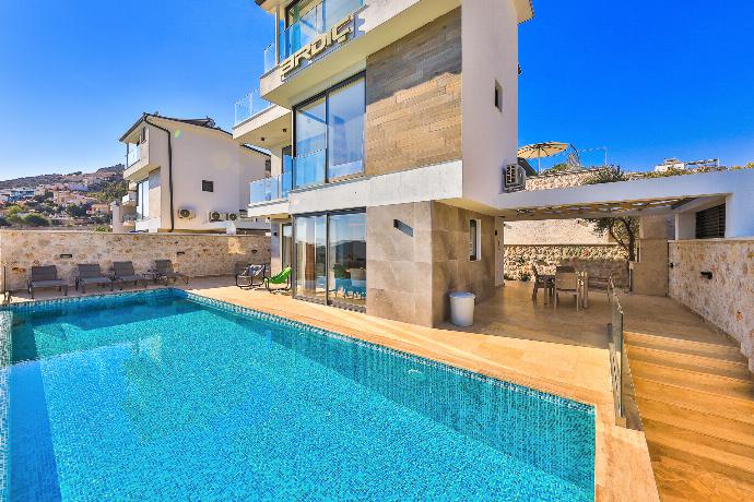 Beautiful villa with private pool and terrace  . - Villa Ardic . (Photo Gallery) }}