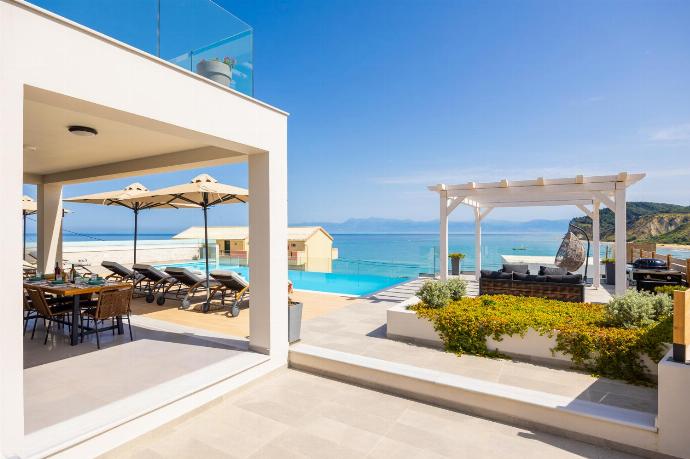Villa Halcyon