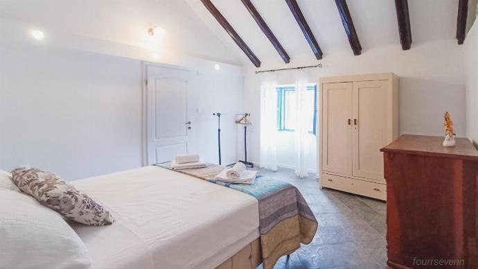 Double bedroom with A/C . - Didini Dvori . (Photo Gallery) }}