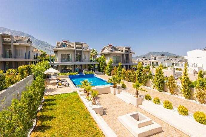 Beautiful villa with private pool and terrace . - Villa Moderno B . (Photo Gallery) }}