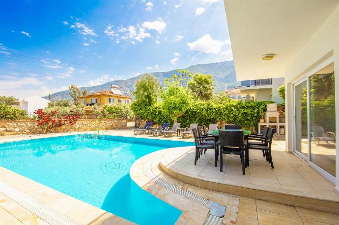 Villa Valley 5