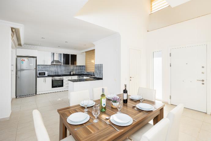 Villa Valley 5