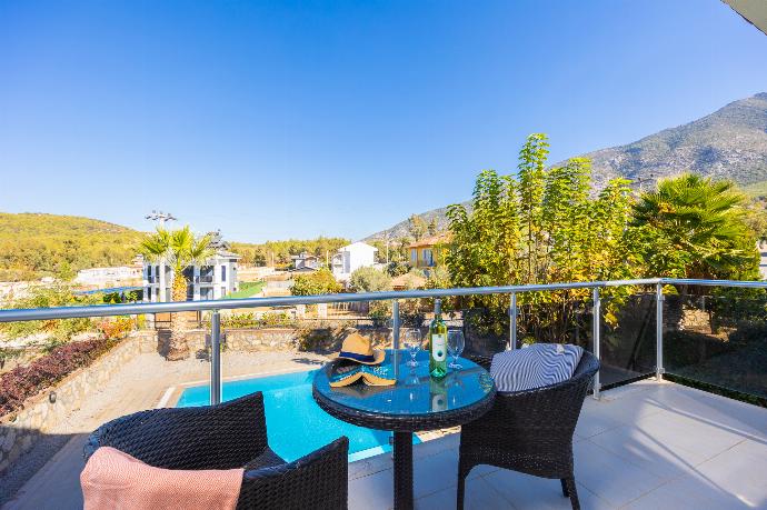 Villa Valley 5