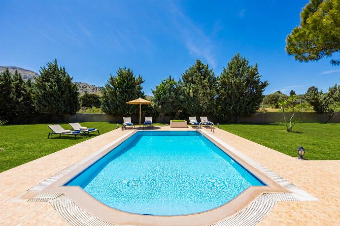 Private pool, terrace, and garden . - Villa Afrodite Classico . (Photo Gallery) }}