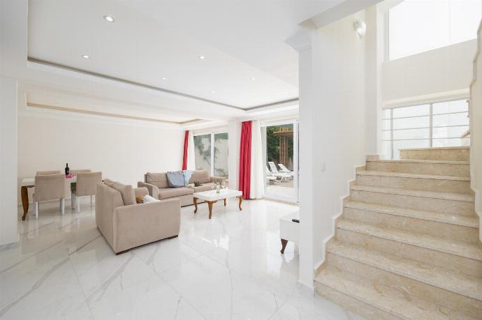 Stairway . - Villa Premium F . (Photo Gallery) }}