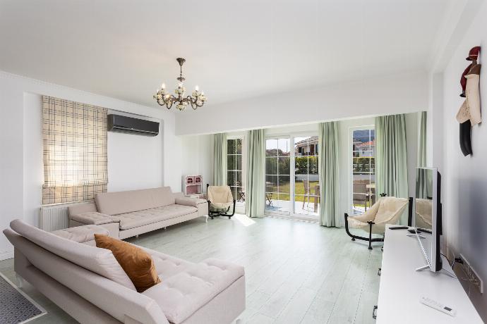 Villa Crystal