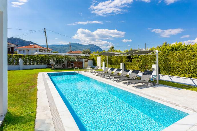 Villa Crystal