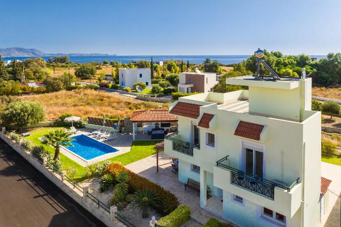 Aerial view of Amphitrite Villa . - Amphitrite Villa . (Photo Gallery) }}