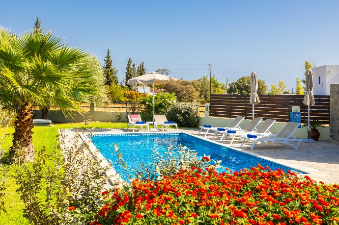 Private pool, terrace, and garden . - Amphitrite Villa . (Photo Gallery) }}
