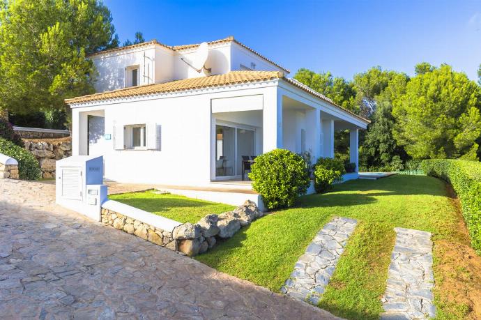 Villa Arual