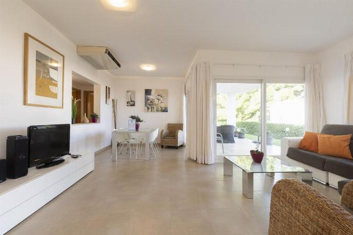 Villa Arual