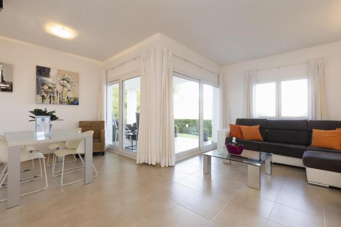 Villa Arual