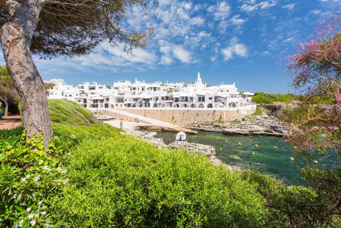  . - Villa Catalina . (Photo Gallery) }}