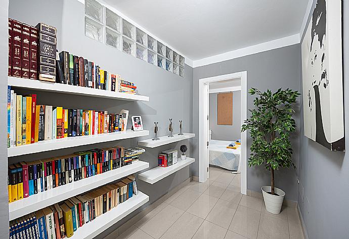 Hallway . - Casa Marina . (Photo Gallery) }}