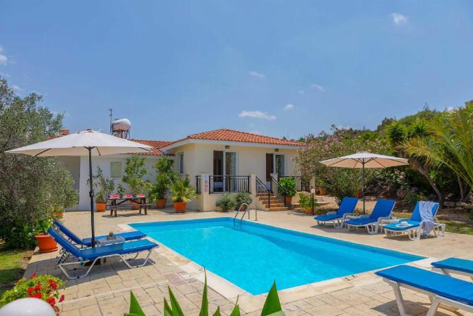 ,Beautiful villa with private pool . - Villa Katerina . (Photo Gallery) }}