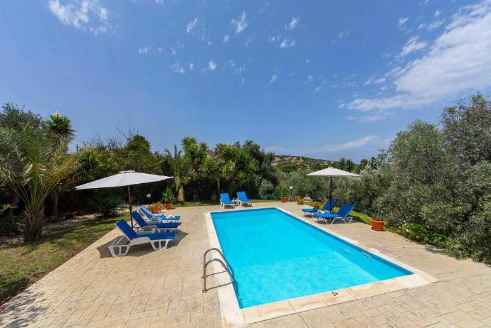 Beautiful villa with private pool . - Villa Katerina . (Photo Gallery) }}