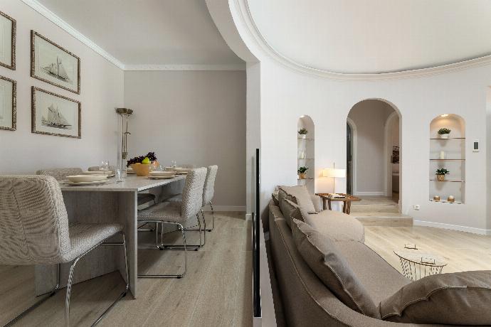 Open-plan living room with sofa, dining area, kitchen, WiFi internet, and satellite TV . - Villa Alisa . (Photo Gallery) }}