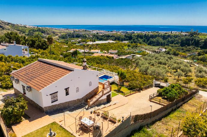 Beautiful villa with private pool and terrace with sea views . - Villa Medina Paloma . (Photo Gallery) }}
