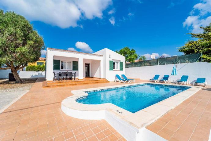 . - Villa Patri . (Photo Gallery) }}
