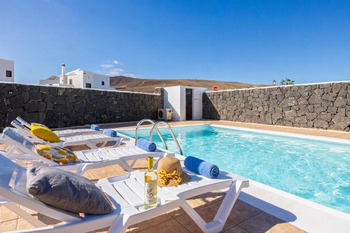 Private pool and terrace
