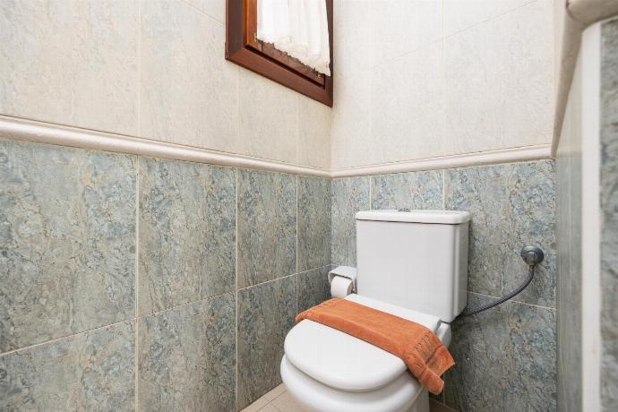 En suite bathroom with shower . - Villa Salar . (Photo Gallery) }}