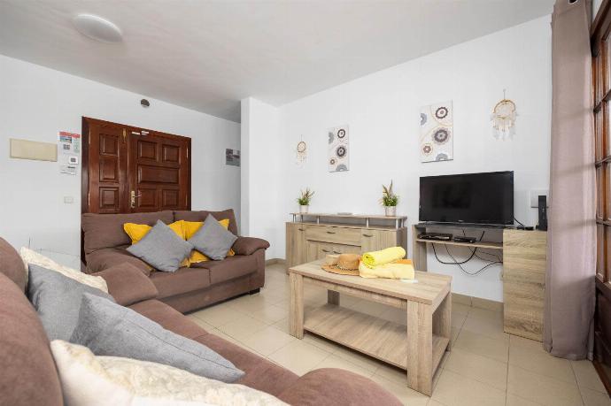 Living room with sofas, dining area, WiFi internet, and satellite TV . - Villa Salar . (Photo Gallery) }}
