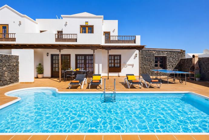 Villa Salar