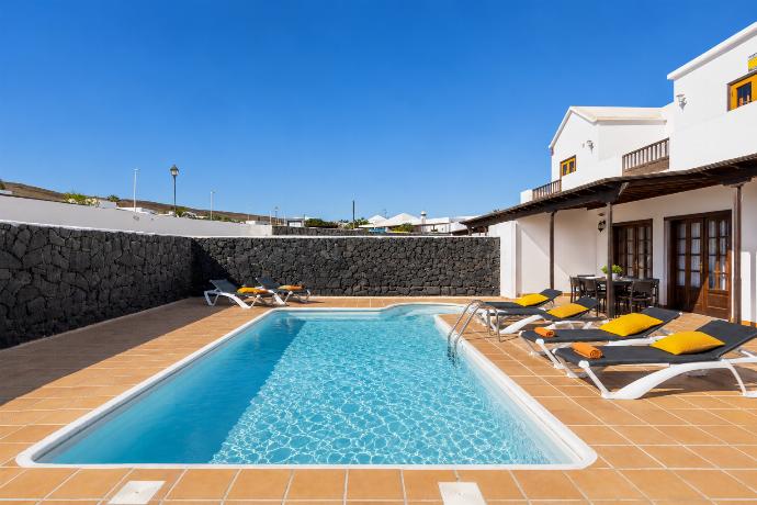 Villa Salar
