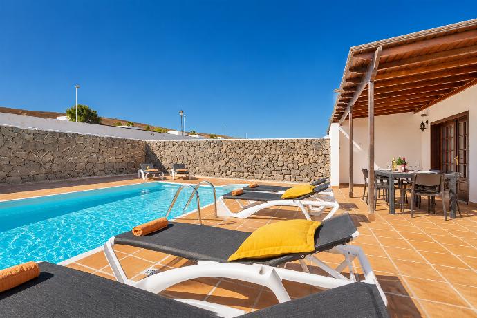 Villa Salar
