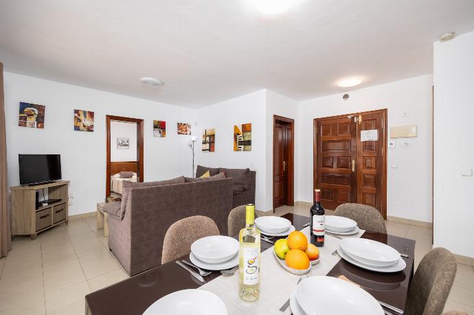 Living room with sofas, dining area, WiFi internet, and TV . - Villa Blanca . (Photo Gallery) }}