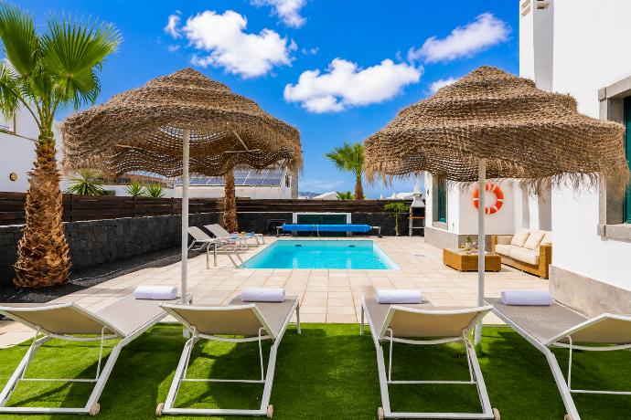 Beautiful villa with private pool and terrace . - Villa Ariel . (Galleria fotografica) }}