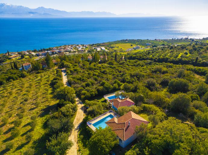  . - Villa Calliope Kalamaki . (Photo Gallery) }}