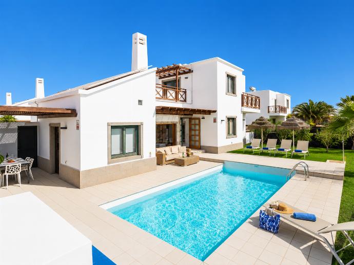 ,Beautiful villa with private pool and terrace . - Villa Isadora . (Galerie de photos) }}