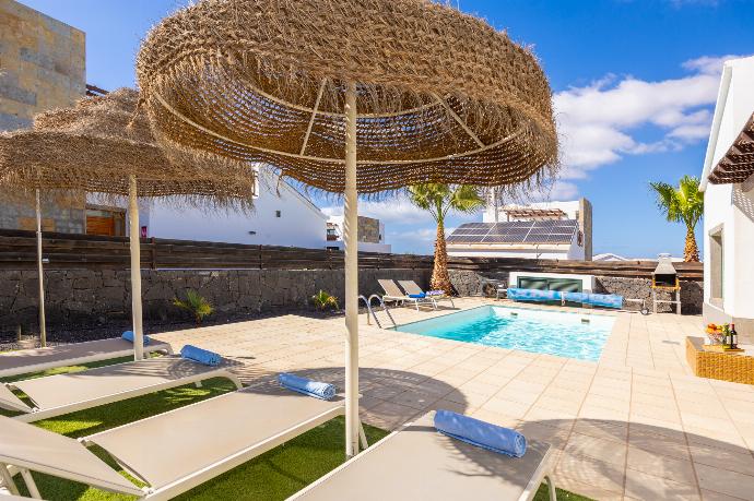 Private pool and terrace . - Villa Dacil . (Photo Gallery) }}
