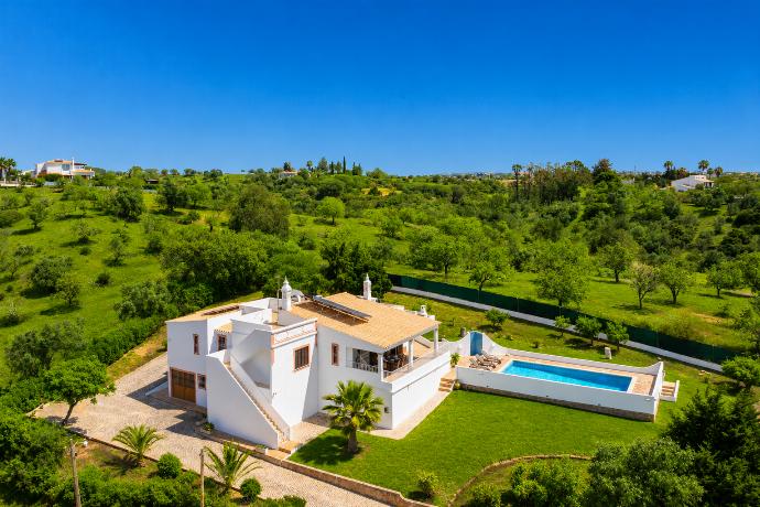 ,Beautiful villa with private pool, terrace, and garden . - Villa Gemini . (Galleria fotografica) }}