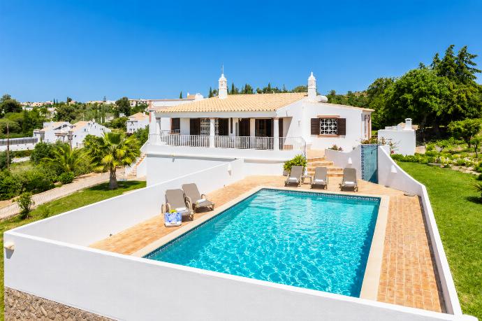 Beautiful villa with private pool, terrace, and garden . - Villa Gemini . (Galleria fotografica) }}