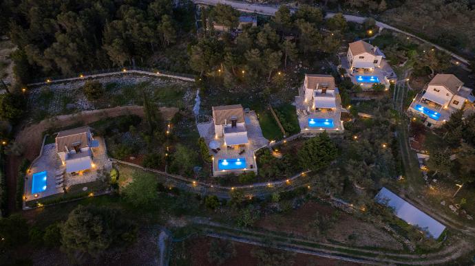 Aerial view . - Villa Boscheto Tria . (Photo Gallery) }}