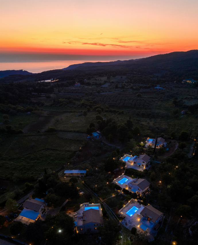  . - Villa Boscheto Tria . (Photo Gallery) }}