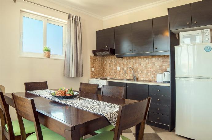 Equipped kitchen . - Villa Naisy . (Photo Gallery) }}