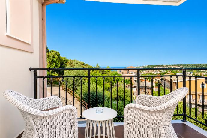 Villa Naisy