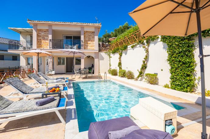 Beautiful villa with private pool and terrace
