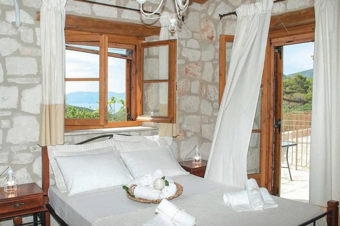 Double bedroom . - Villa Aloni . (Photo Gallery) }}