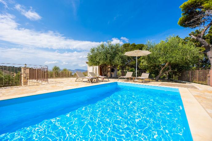 Private pool and terrace with panoramic sea views . - Villa Aloni . (Photo Gallery) }}