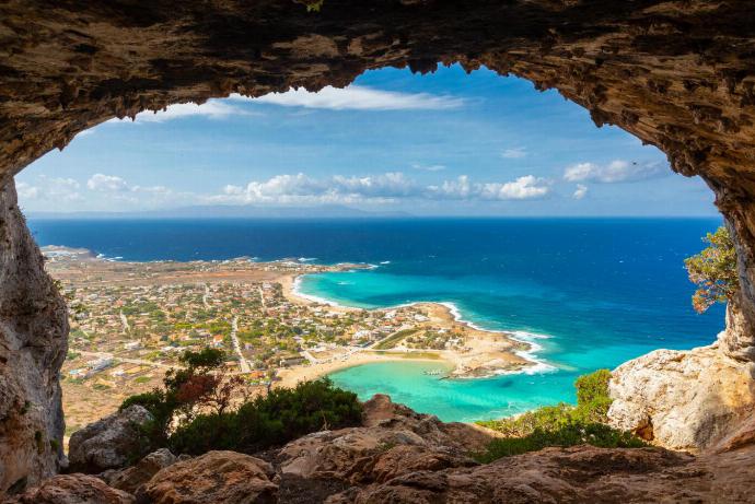 Cave Lera . - Villa Rea . (Photo Gallery) }}