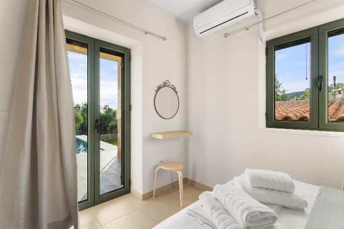  . - Villa Nora . (Photo Gallery) }}